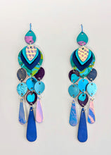 Load image into Gallery viewer, Lovely Shake Leather Statement Earrings
